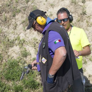 Ricarica tamburo revolver IDPA